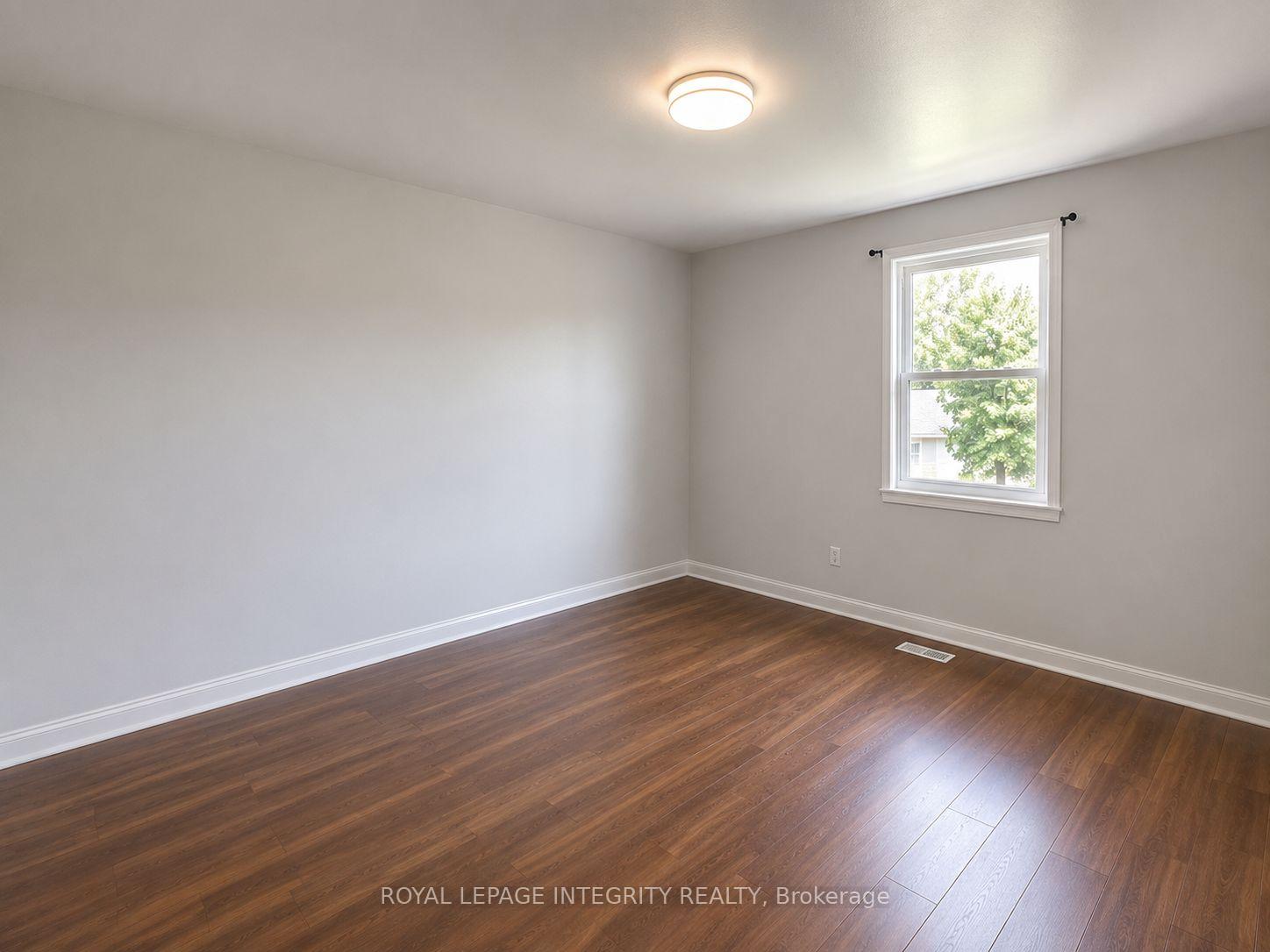 Photo 14 of 607 12th Street E, Cornwall, Cornwall — HOMEH