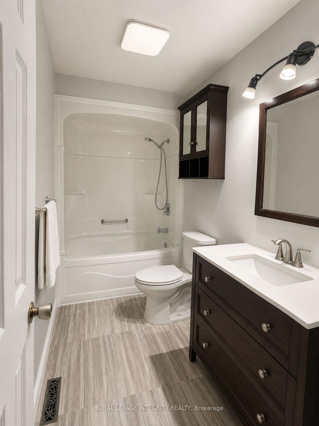 Photo 16 of 607 12th Street E, Cornwall, Cornwall — HOMEH