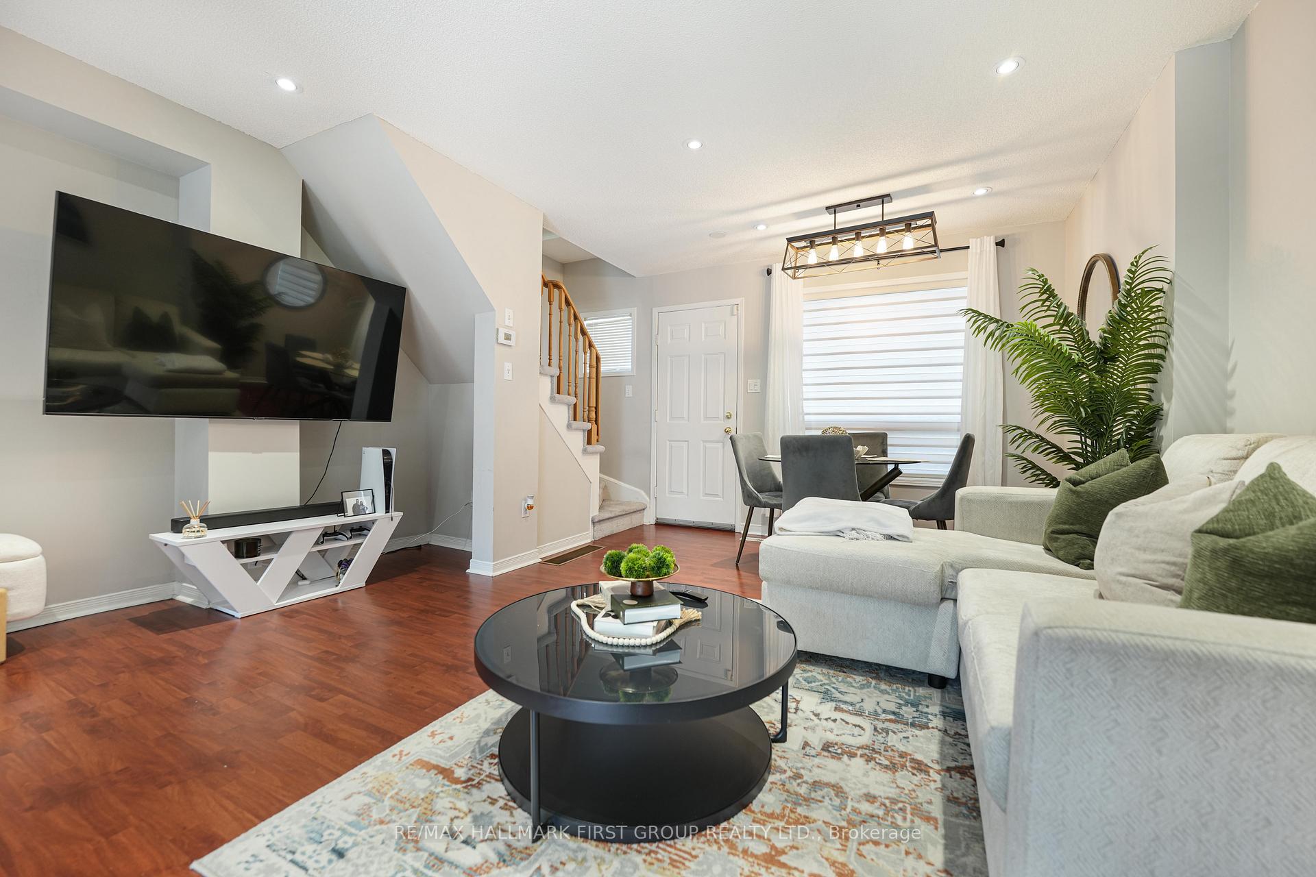Photo 3 of Unit 60, 1865 Kingston Road, Pickering, Village East — HOMEH