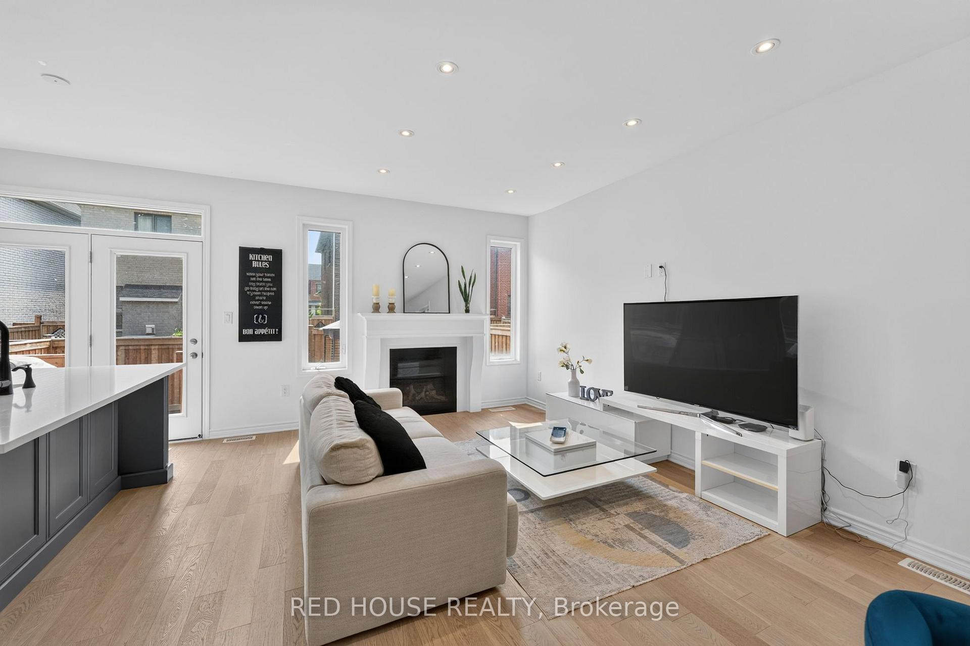 Photo 9 of 1262 Trudeau Drive, Milton, Bowes — HOMEH