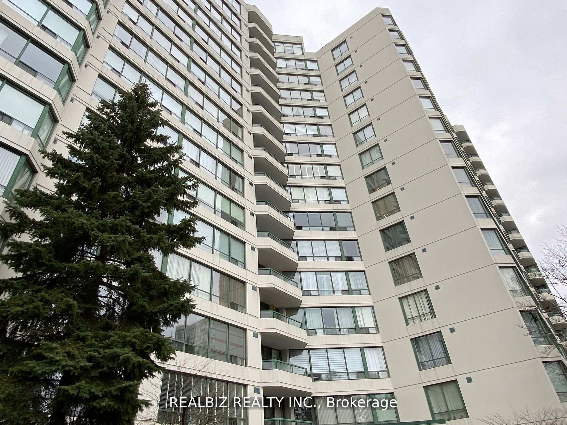 Photo 2 of Unit 908, 110 promenade Circle, Vaughan, Brownridge — HOMEH