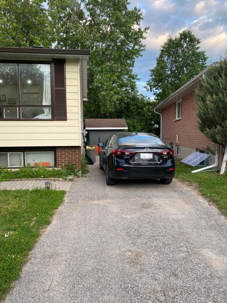 Photo 1 of Unit Basement, 31 Bernick Drive, Barrie, Grove East — HOMEH