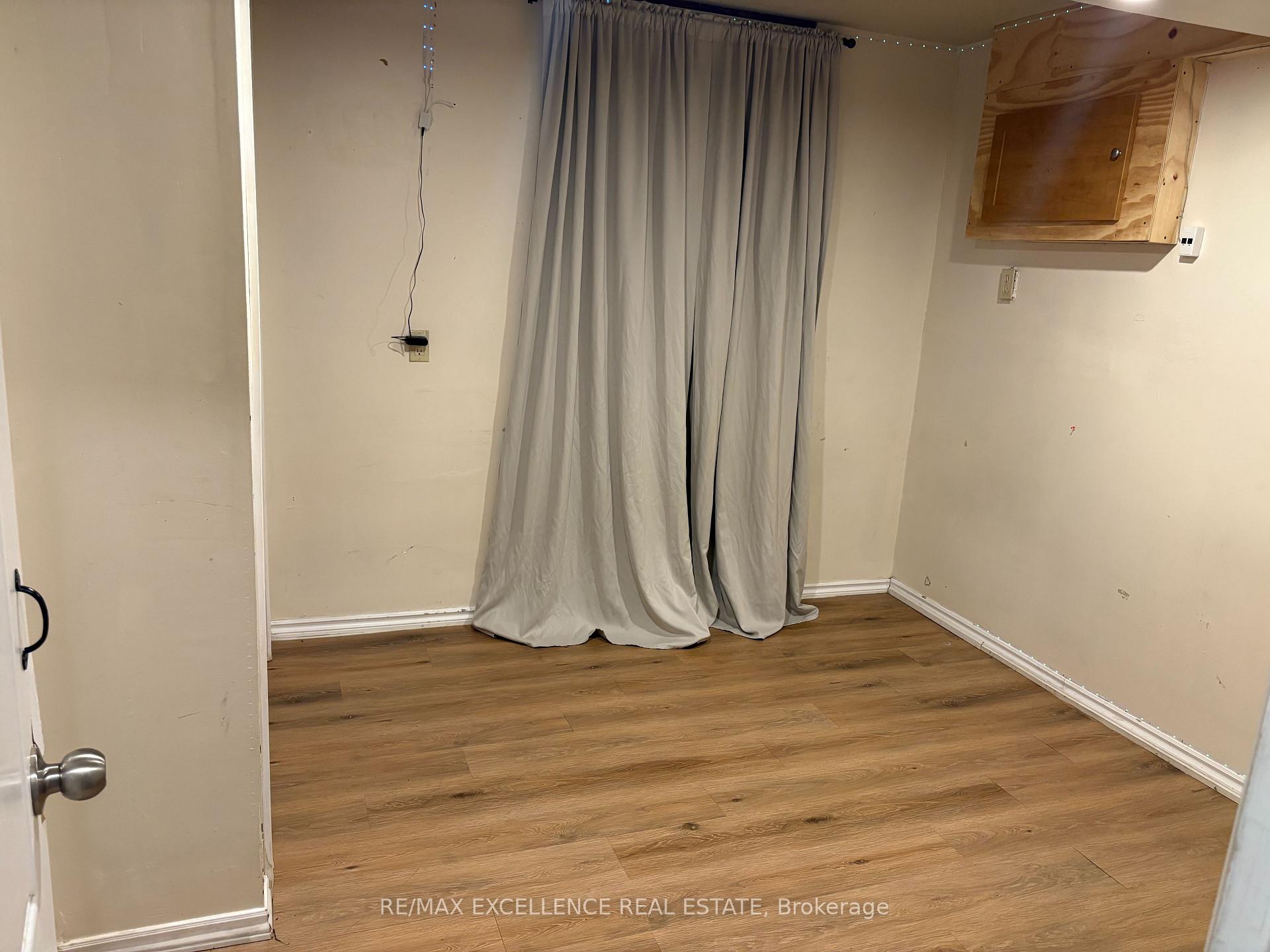 Photo 5 of Unit Basement, 31 Bernick Drive, Barrie, Grove East — HOMEH