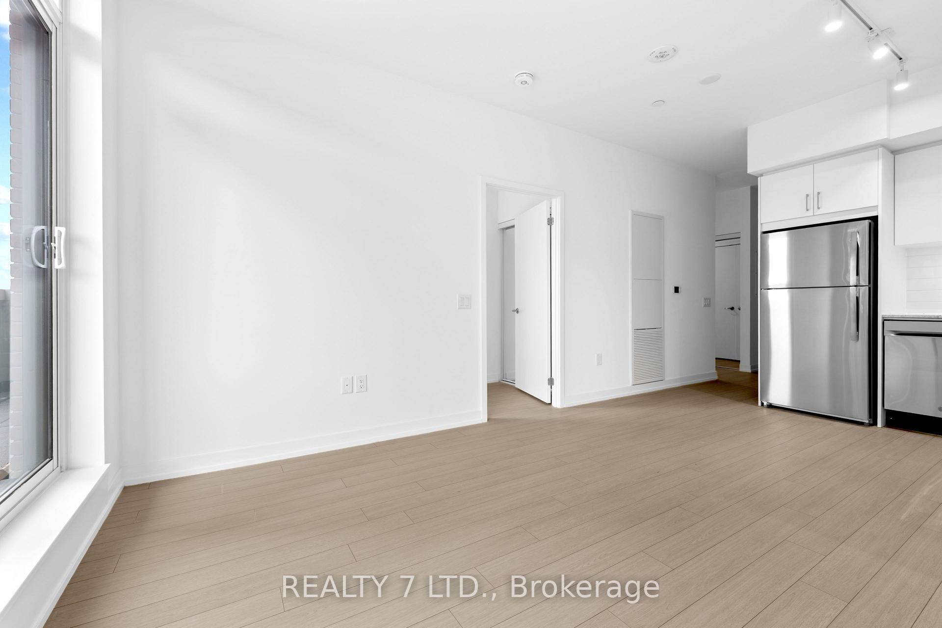 Photo 38 of Unit 708, 4010 Eglinton Avenue W, Etobicoke, Humber Heights — HOMEH