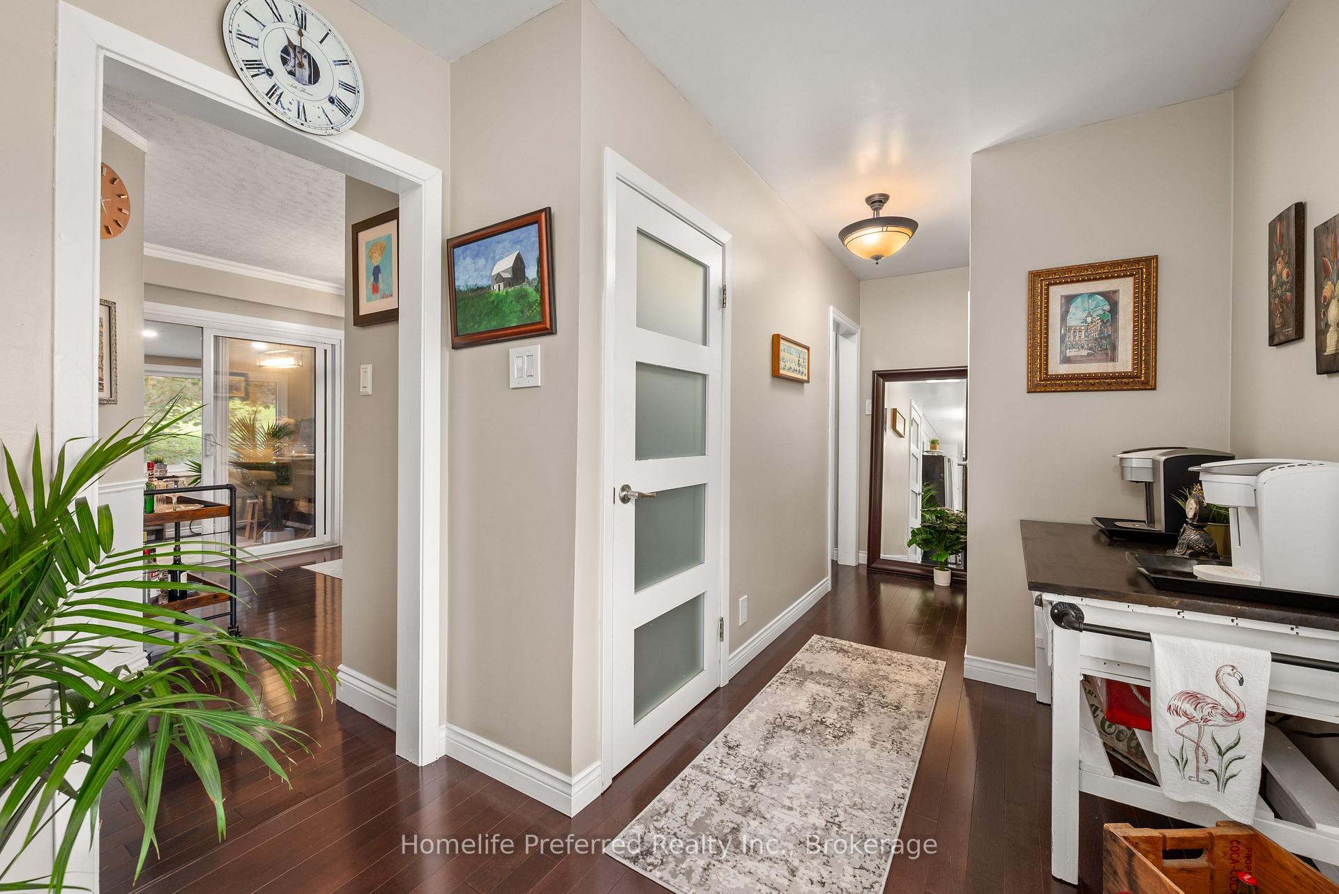 Photo 14 of 548 Bissview Avenue, Selwyn — HOMEH