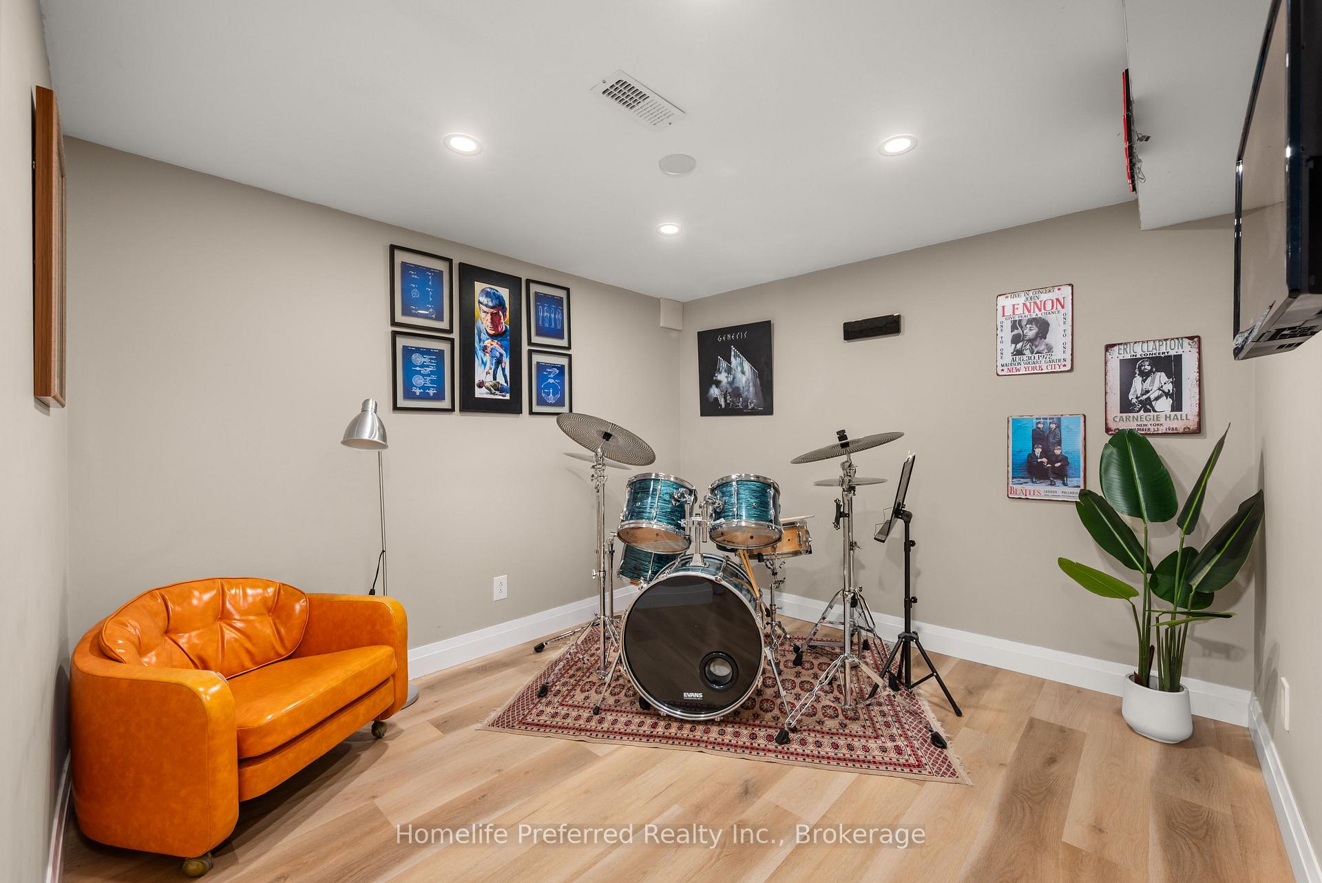Photo 39 of 548 Bissview Avenue, Selwyn — HOMEH