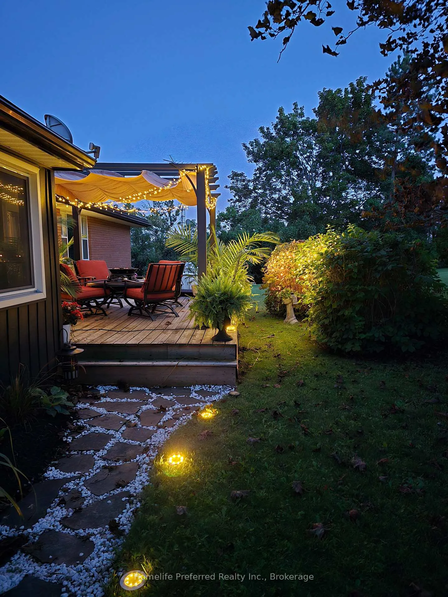 Photo 44 of 548 Bissview Avenue, Selwyn — HOMEH