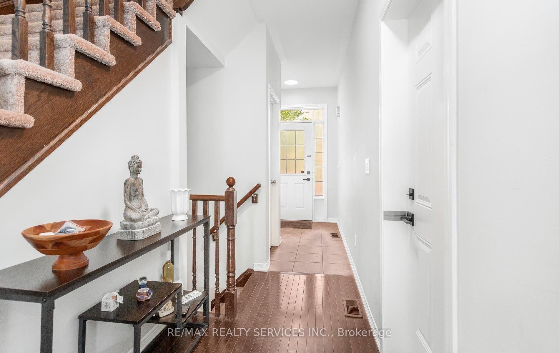 Photo 5 of Unit 90, 651 Farmstead Drive, Milton, Willmott — HOMEH
