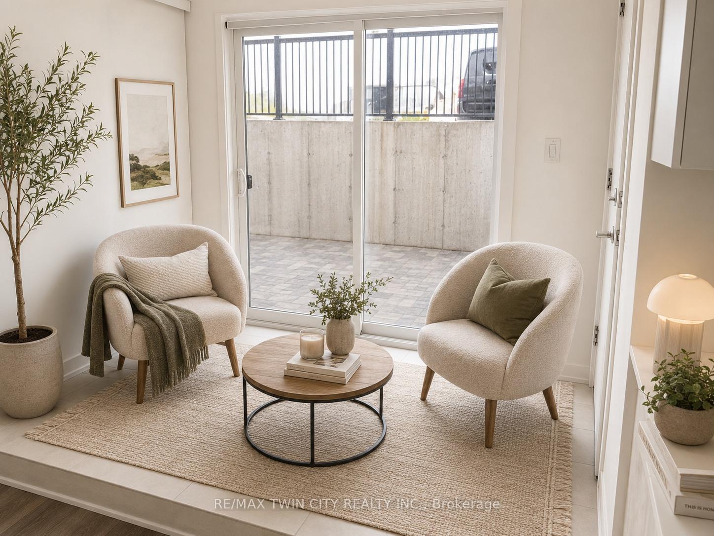 Photo 9 of Unit Q24, 25 Palace Street, Kitchener, Laurentian Hills — HOMEH