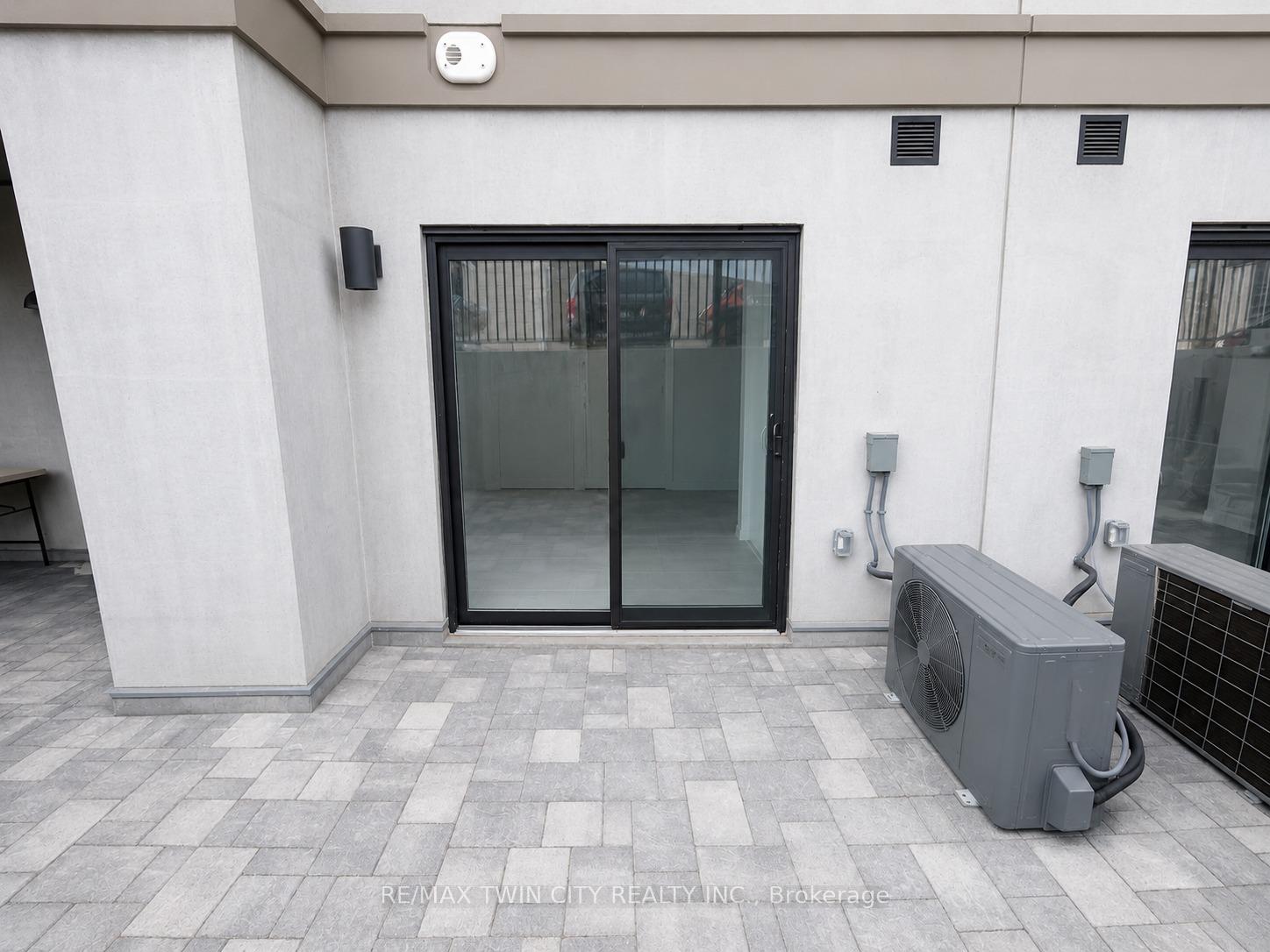 Photo 14 of Unit Q24, 25 Palace Street, Kitchener, Laurentian Hills — HOMEH