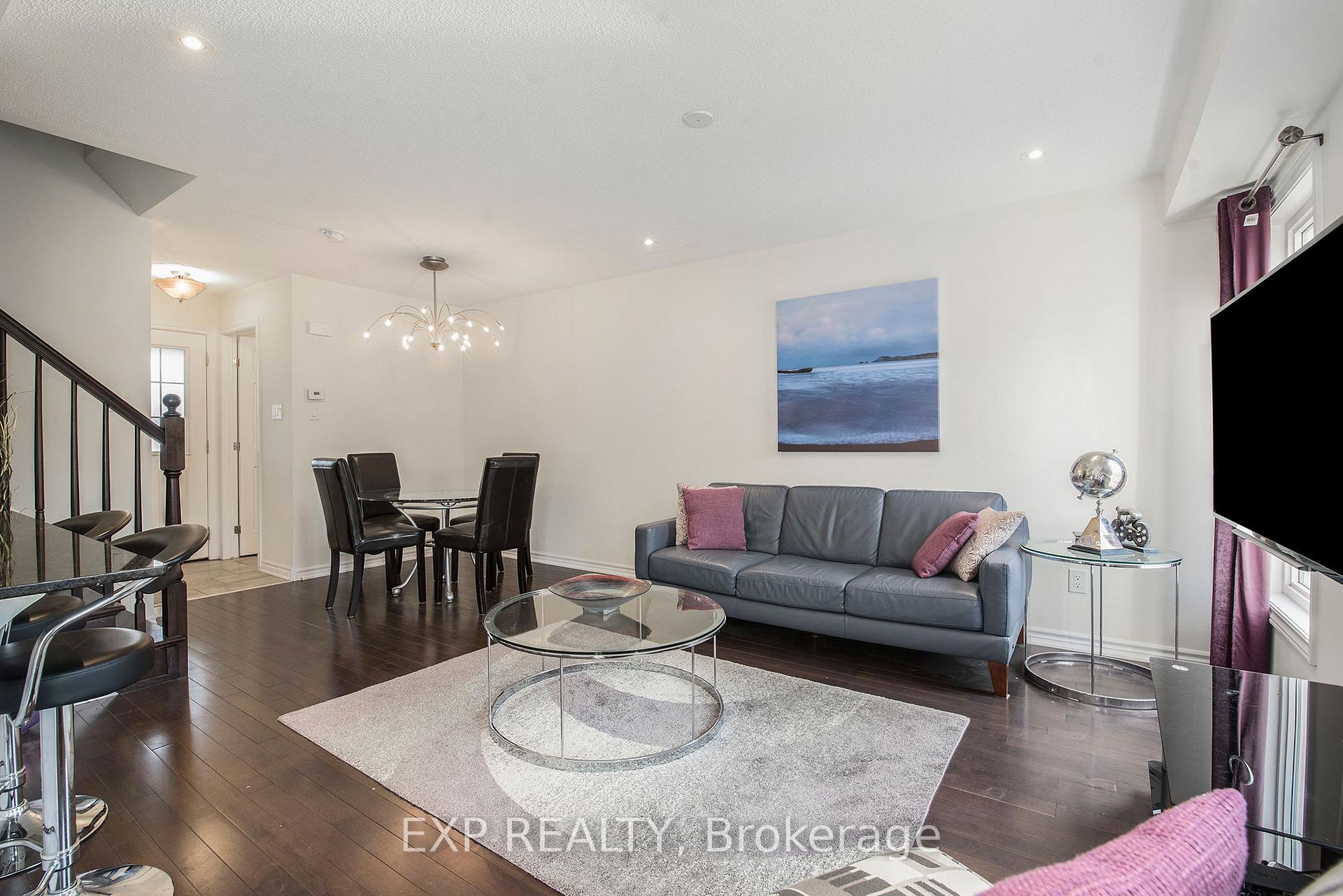 Photo 5 of 141 Maestro Avenue, Ottawa, Stittsville (North) — HOMEH