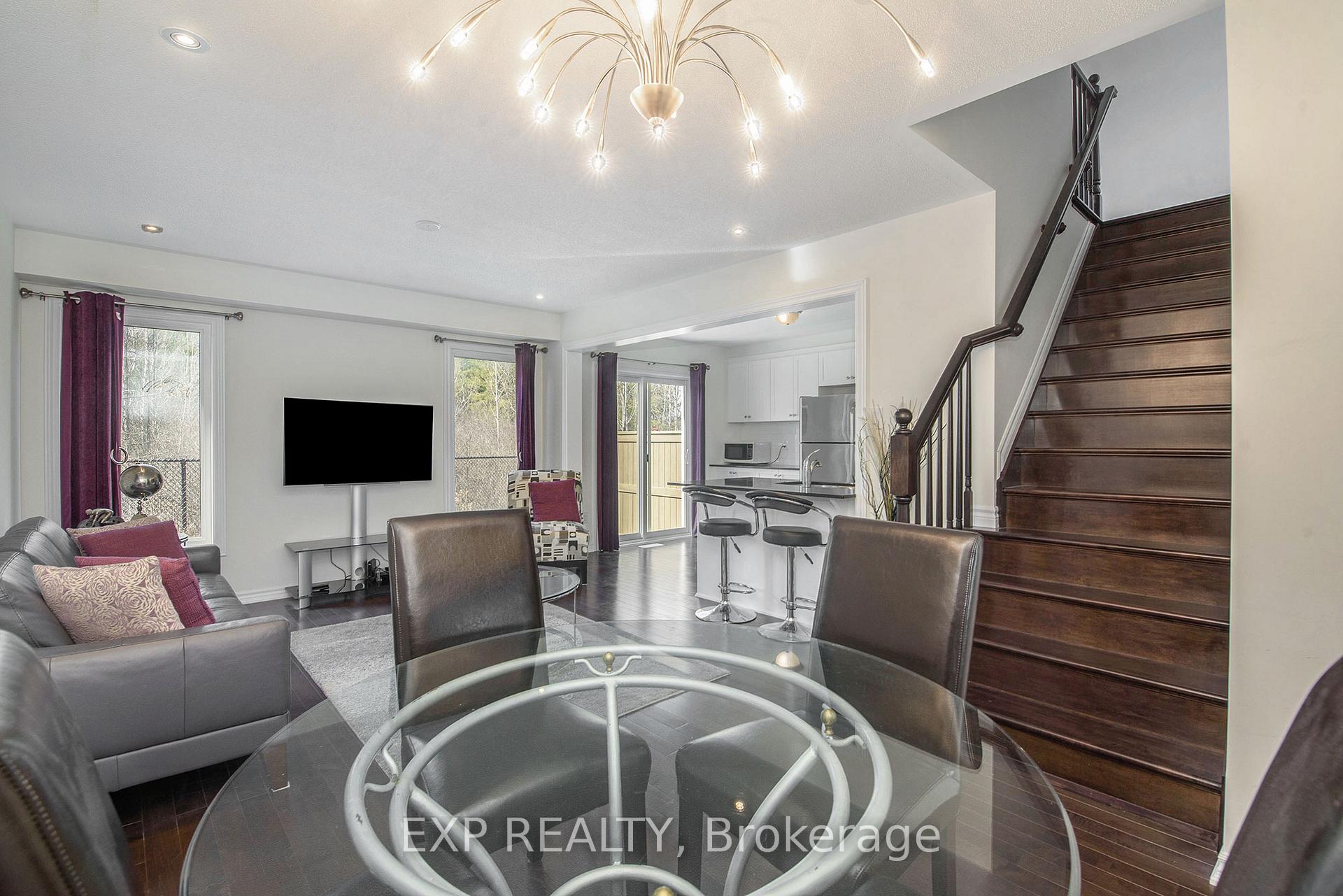 Photo 6 of 141 Maestro Avenue, Ottawa, Stittsville (North) — HOMEH