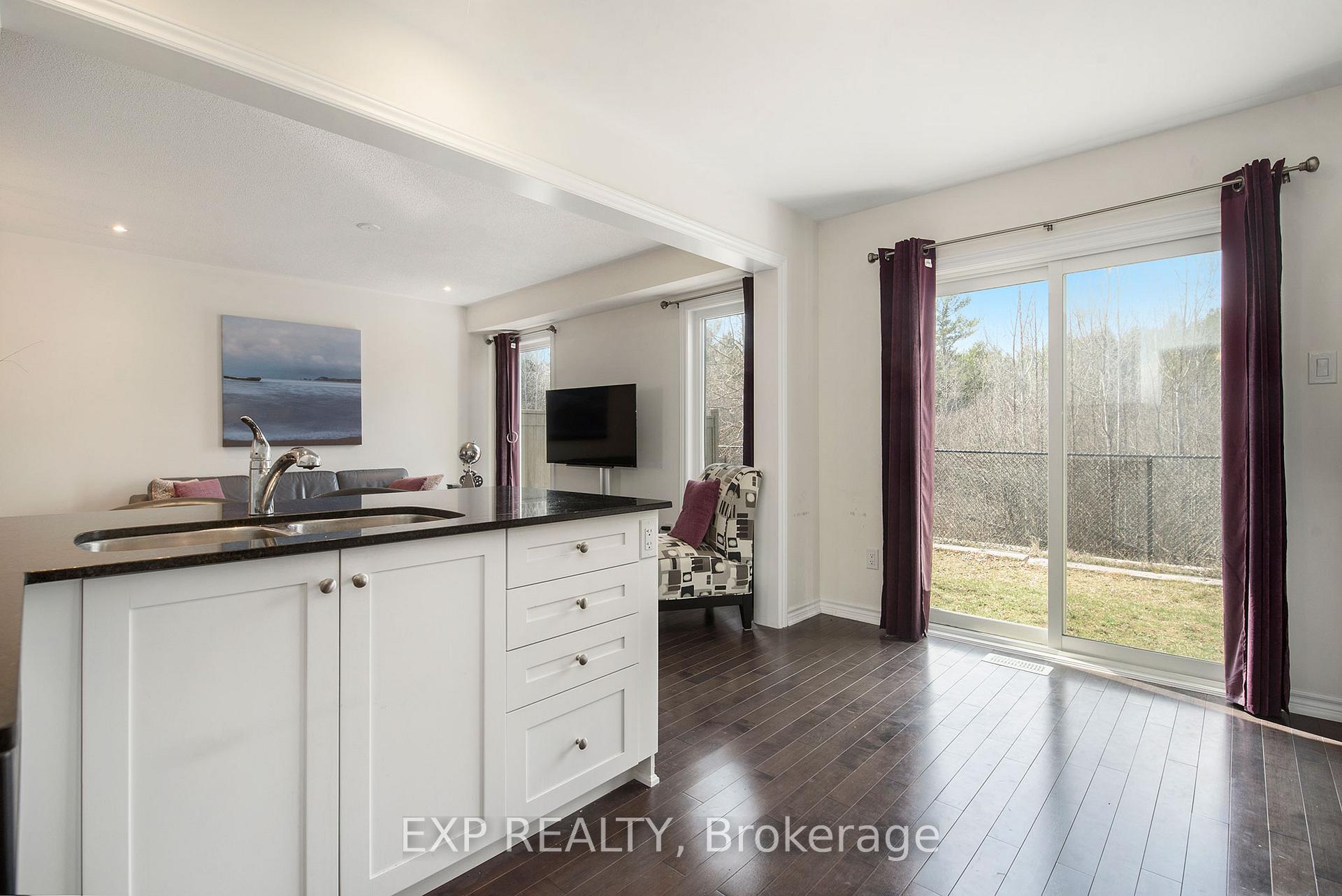 Photo 14 of 141 Maestro Avenue, Ottawa, Stittsville (North) — HOMEH