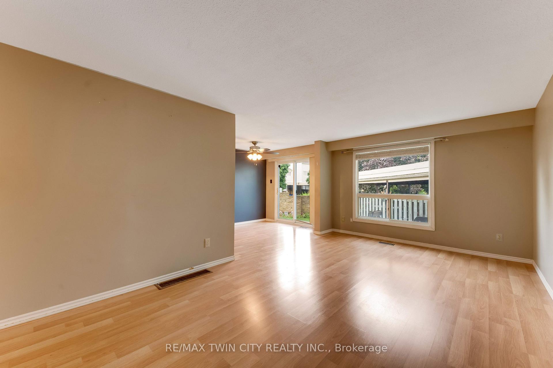Photo 9 of Unit 23, 415 Morgan Avenue, Kitchener, Centreville Chicopee — HOMEH