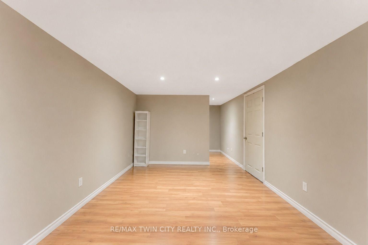 Photo 12 of Unit 23, 415 Morgan Avenue, Kitchener, Centreville Chicopee — HOMEH