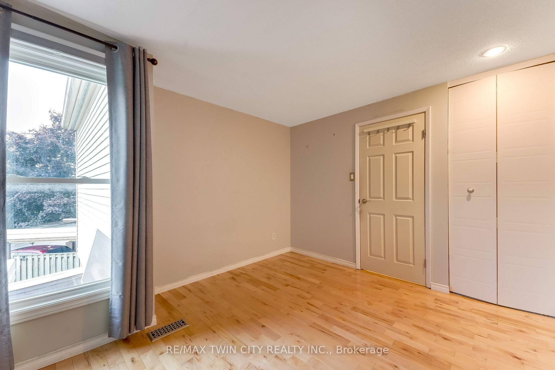 Photo 16 of Unit 23, 415 Morgan Avenue, Kitchener, Centreville Chicopee — HOMEH