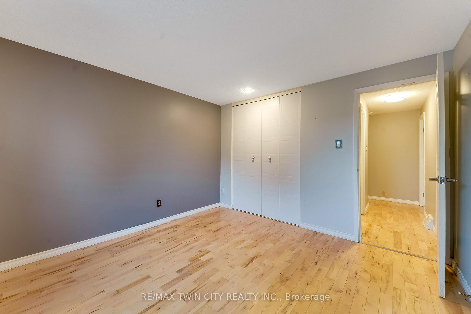 Photo 20 of Unit 23, 415 Morgan Avenue, Kitchener, Centreville Chicopee — HOMEH