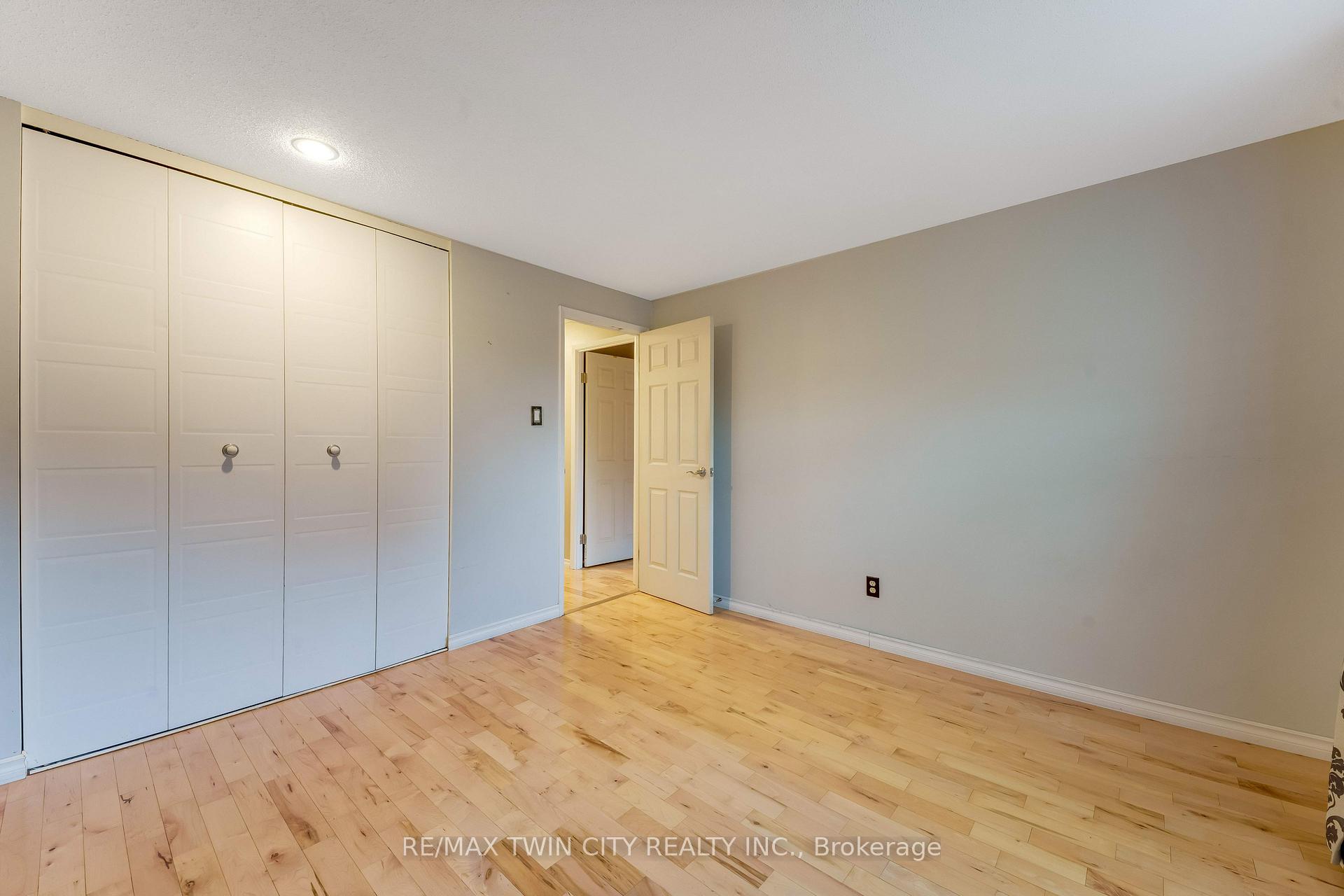 Photo 21 of Unit 23, 415 Morgan Avenue, Kitchener, Centreville Chicopee — HOMEH