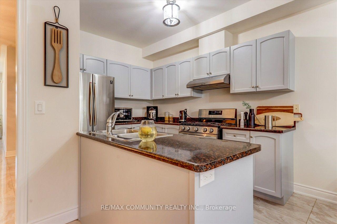 Photo 13 of 69 Clearfield Drive, Brampton, Bram East — HOMEH