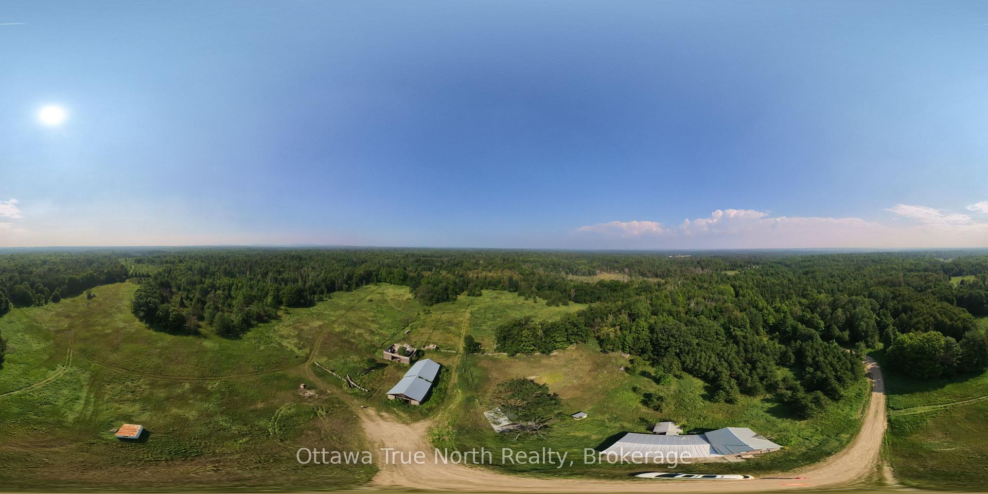 Photo of 652 Wren Road