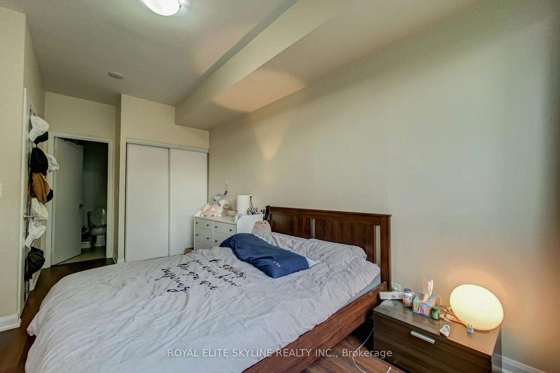 Photo 4 of Unit 708, 500 Sherbourne Street, Toronto, North St. James Town — HOMEH
