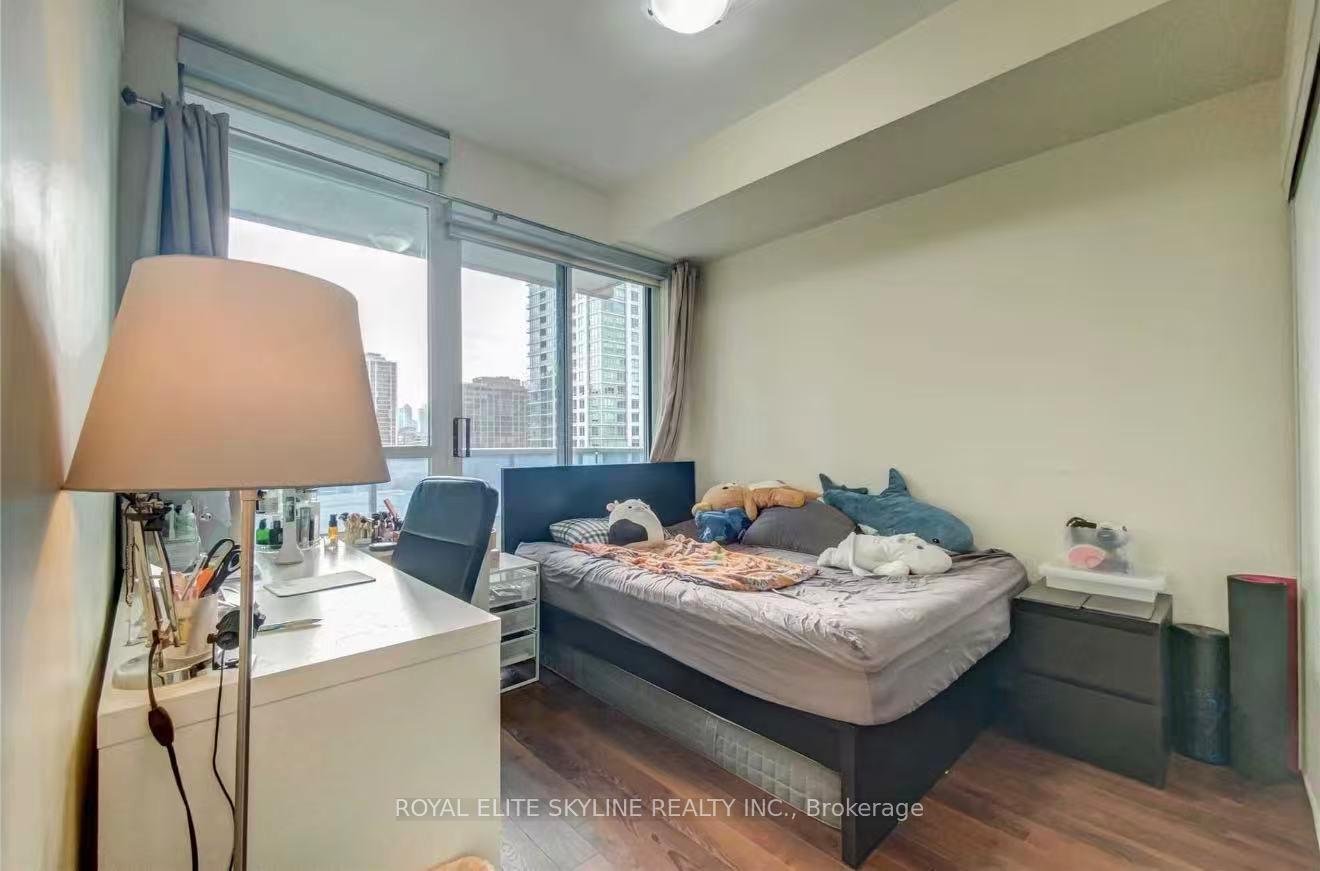 Photo 5 of Unit 708, 500 Sherbourne Street, Toronto, North St. James Town — HOMEH