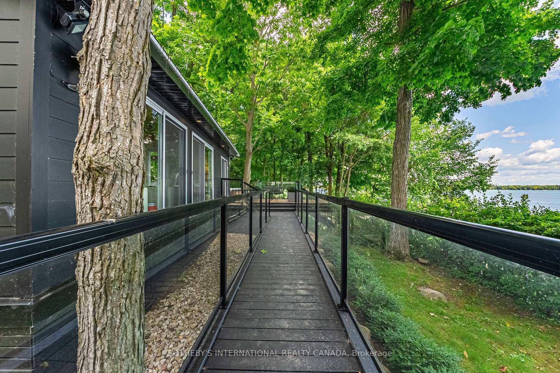 Photo 20 of 45 Ivy Lane, Orillia — HOMEH
