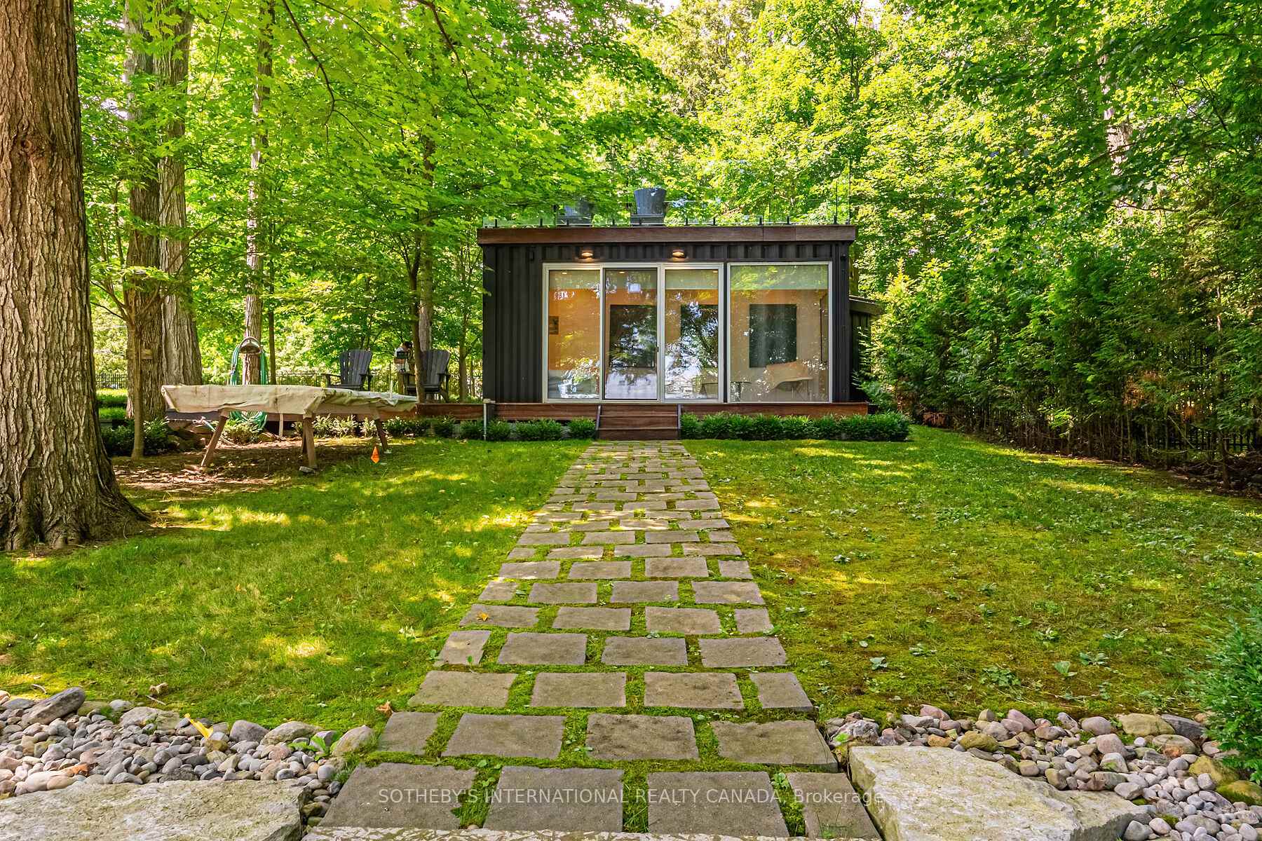 Photo 40 of 45 Ivy Lane, Orillia — HOMEH