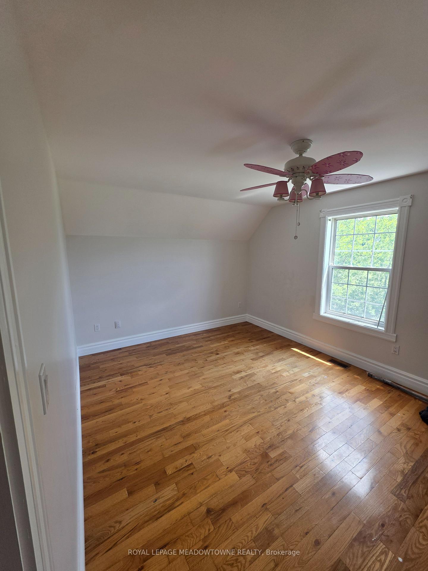 Photo 14 of 13727 Creditview Road, Caledon, Rural Caledon — HOMEH