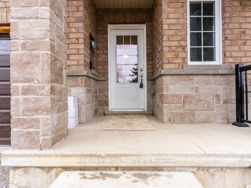 Photo 3 of 32 Vickers Road, Hamilton, Hill Park — HOMEH