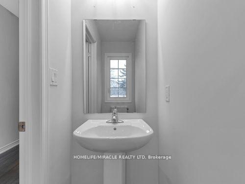 Photo 6 of 32 Vickers Road, Hamilton, Hill Park — HOMEH