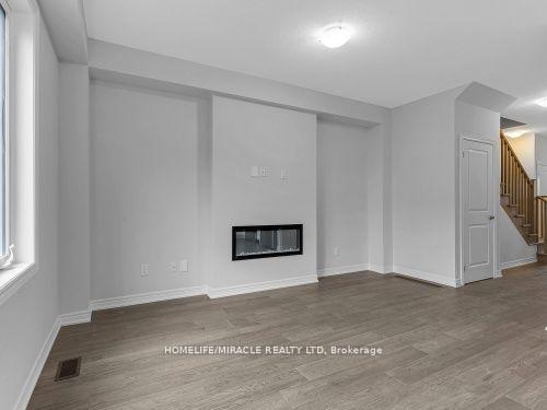 Photo 11 of 32 Vickers Road, Hamilton, Hill Park — HOMEH
