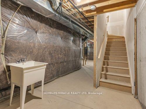 Photo 26 of 32 Vickers Road, Hamilton, Hill Park — HOMEH