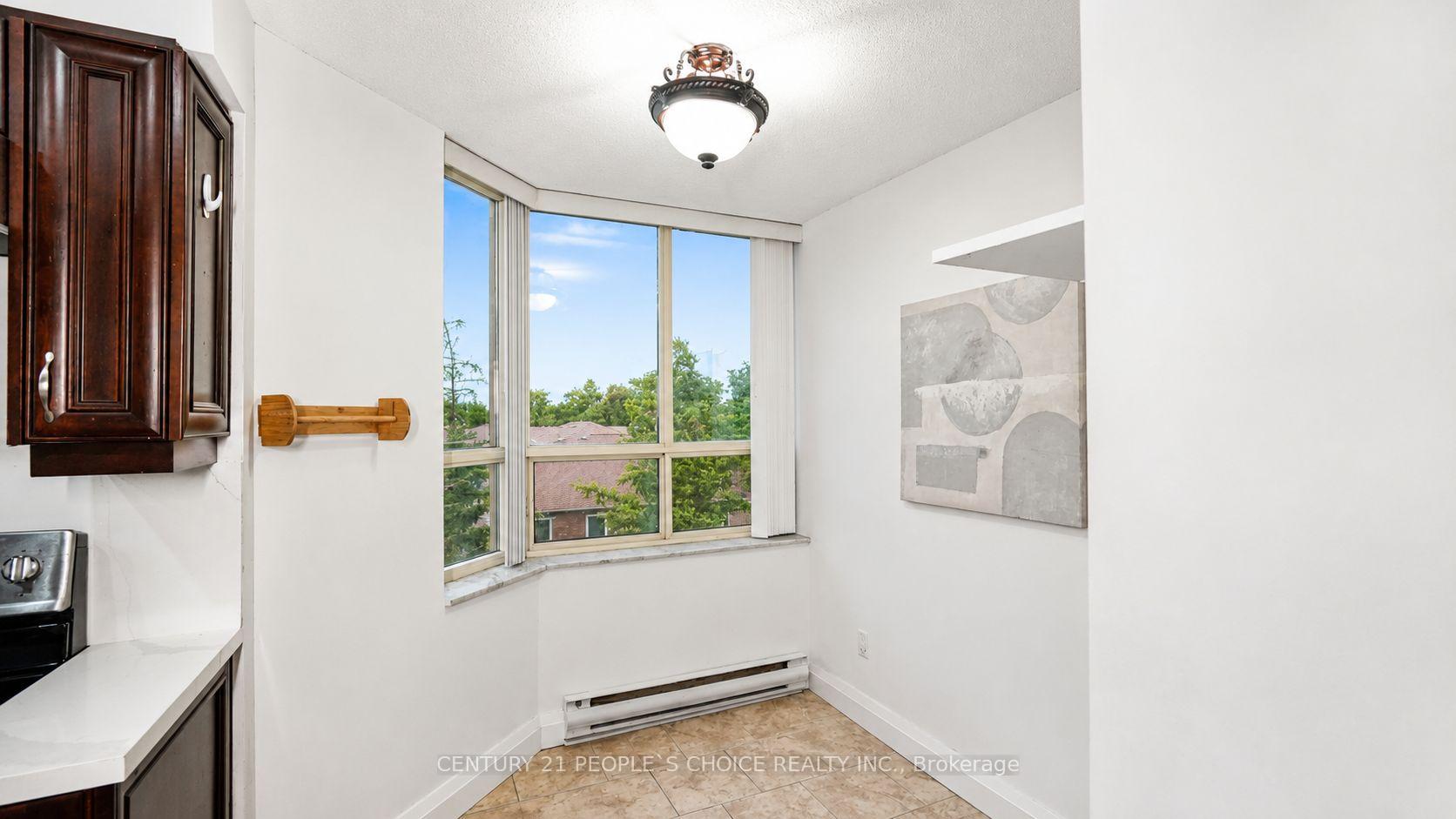 Photo 9 of Unit 302, 30 Malta Avenue, Brampton, Fletcher's Creek South — HOMEH