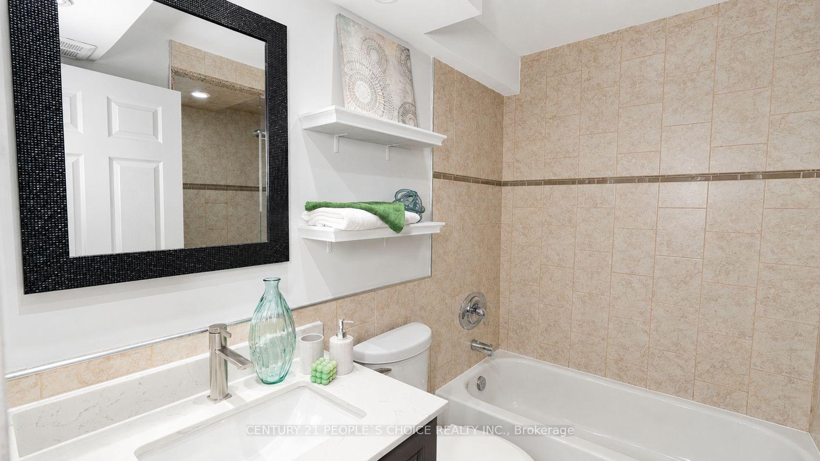 Photo 12 of Unit 302, 30 Malta Avenue, Brampton, Fletcher's Creek South — HOMEH