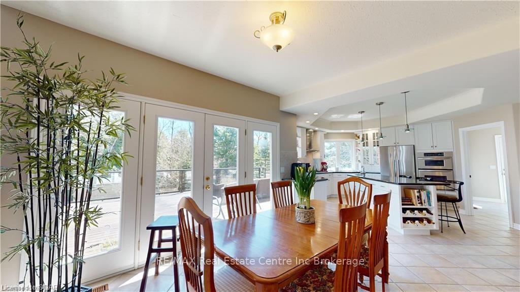 Photo 4 of 39 Waterford Drive, Erin, Hillsburgh — HOMEH