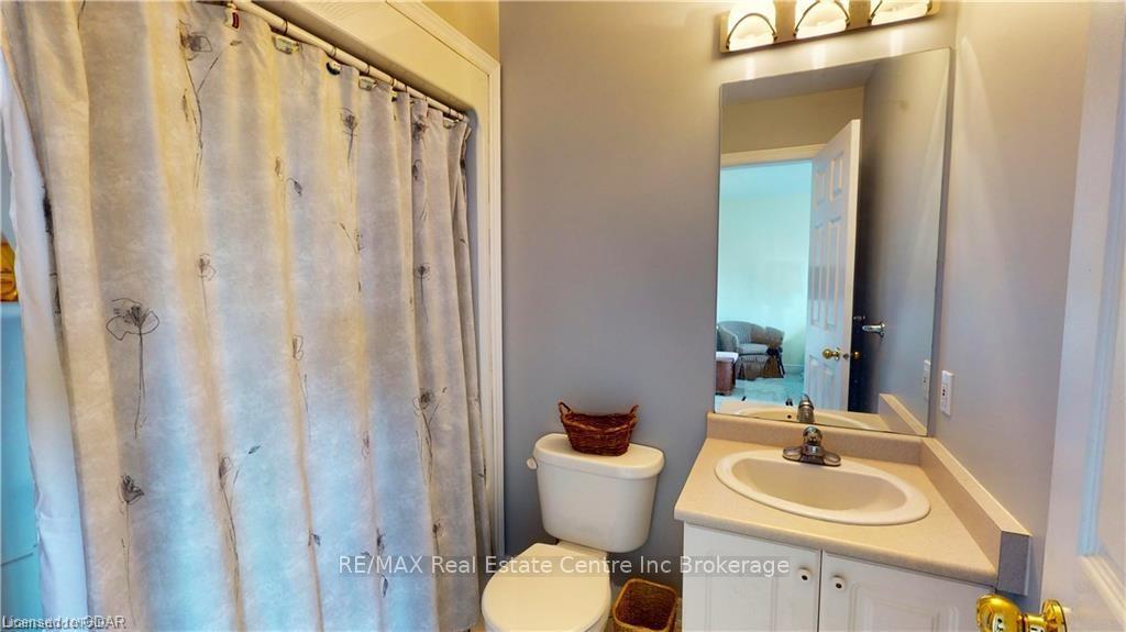 Photo 15 of 39 Waterford Drive, Erin, Hillsburgh — HOMEH