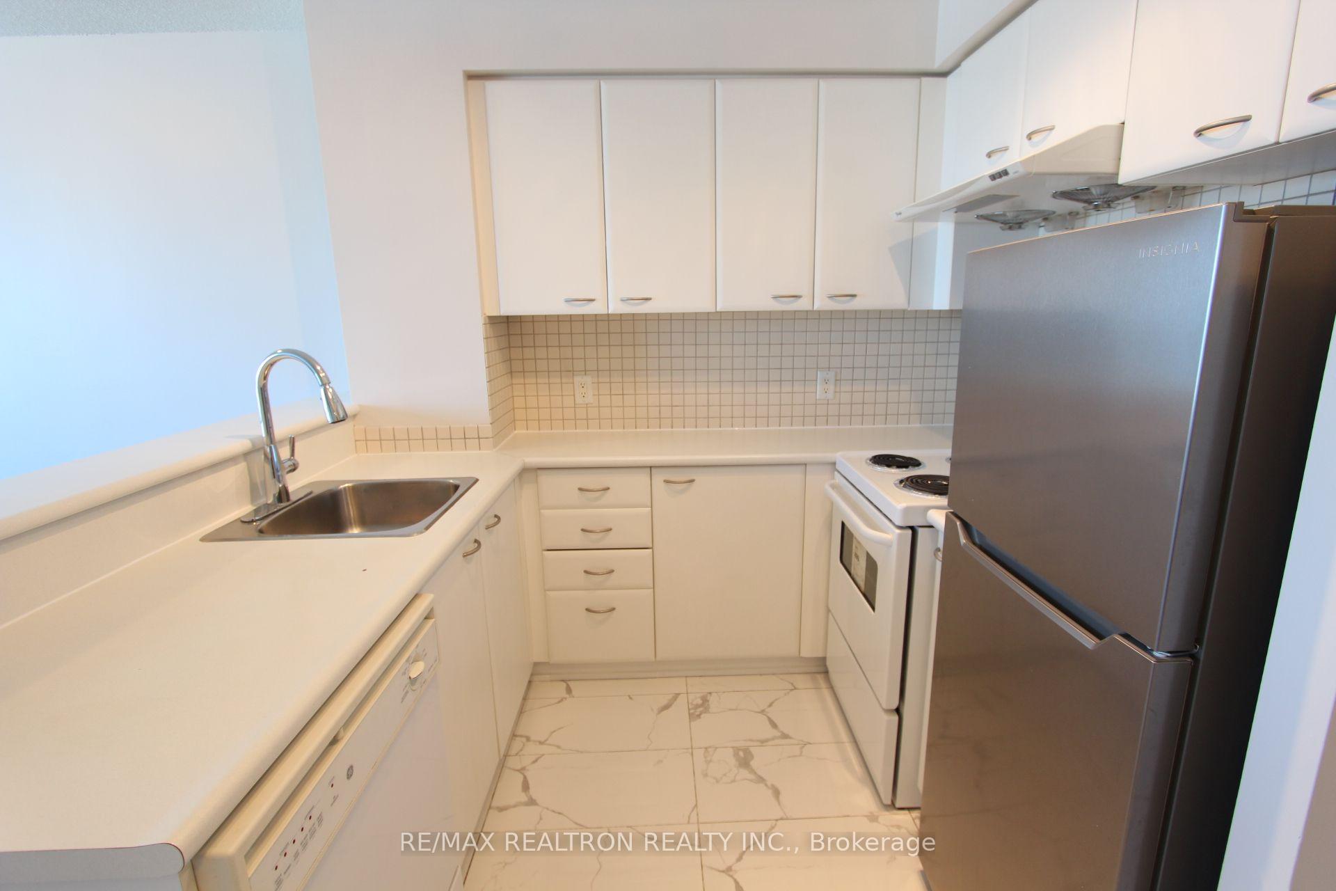 Photo 5 of Unit 2906, 36 Lee Centre Drive, Scarborough, Woburn — HOMEH