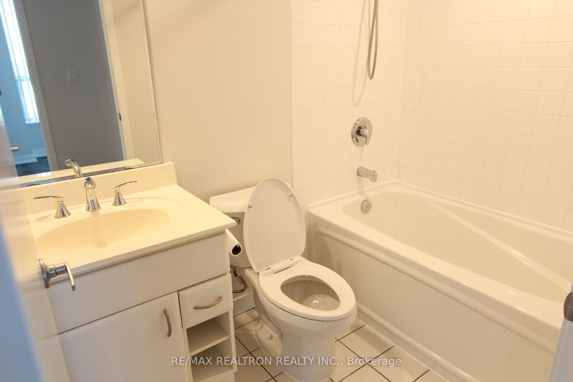 Photo 12 of Unit 2906, 36 Lee Centre Drive, Scarborough, Woburn — HOMEH