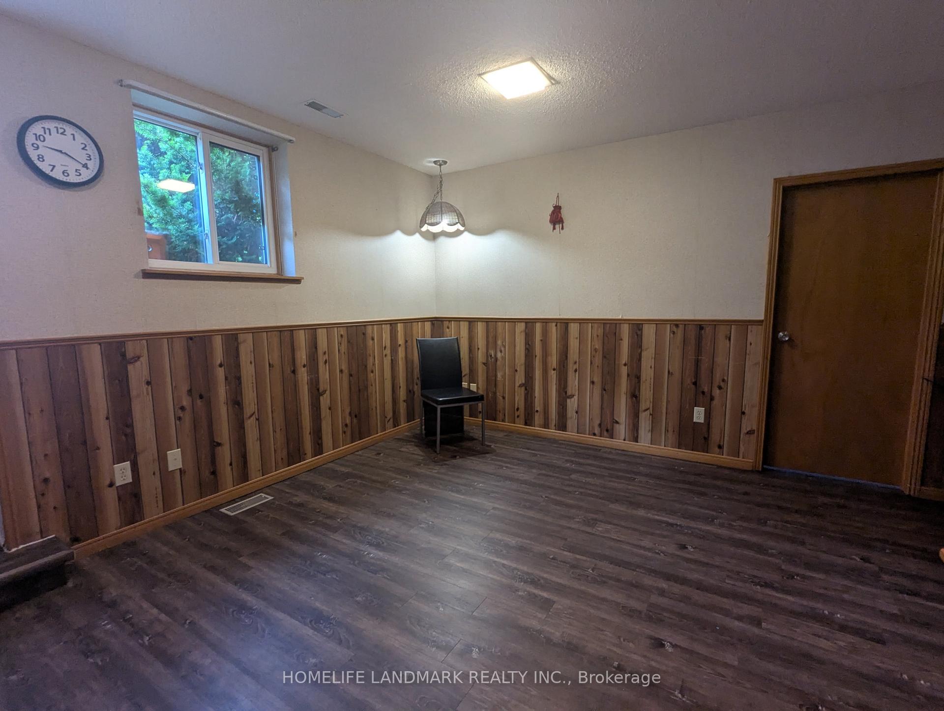 Photo 7 of Unit Lower, 195 Carter Avenue, Waterloo, Downtown Waterloo — HOMEH