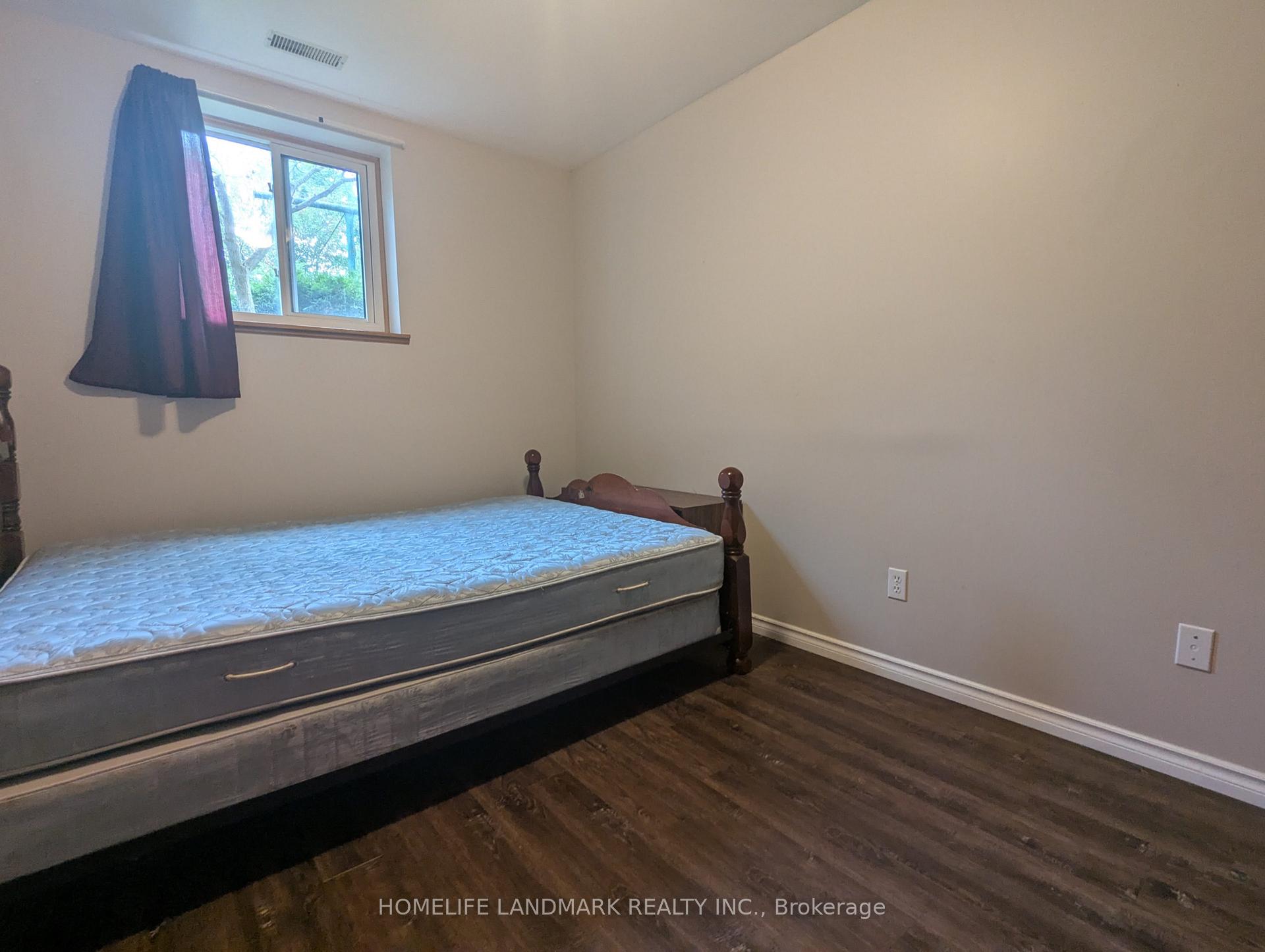 Photo 17 of Unit Lower, 195 Carter Avenue, Waterloo, Downtown Waterloo — HOMEH