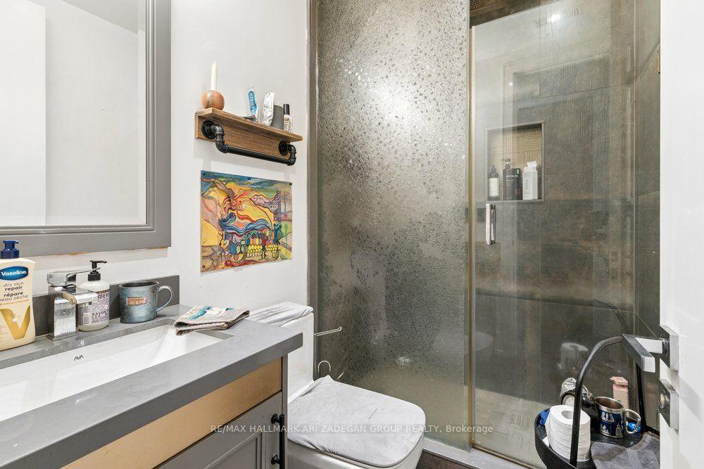 Photo 45 of 150 Sandringham Drive, North York, Lansing-Westgate — HOMEH