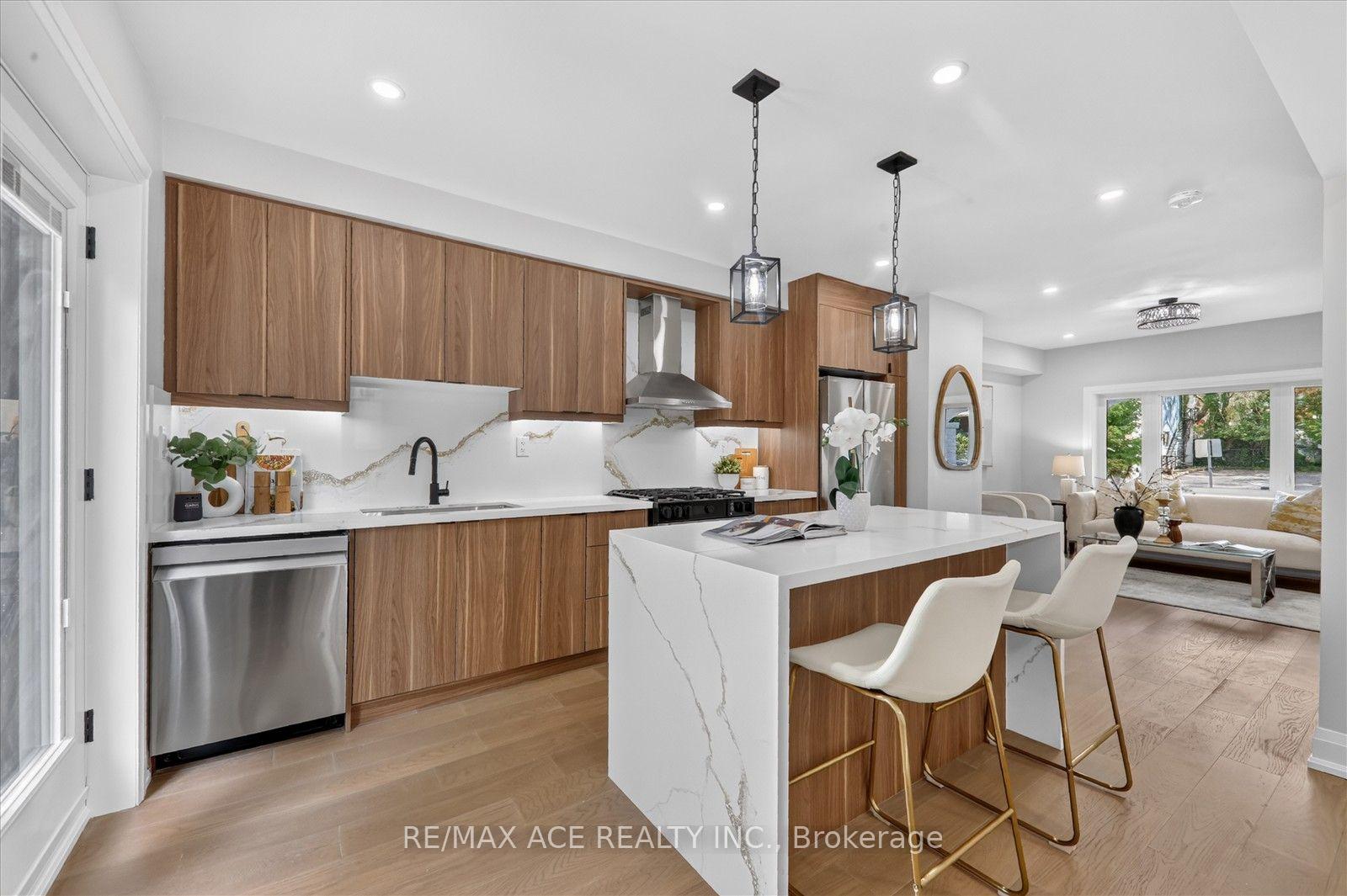 Photo 16 of 100 Dunkirk Road, Toronto, Danforth Village-East York — HOMEH