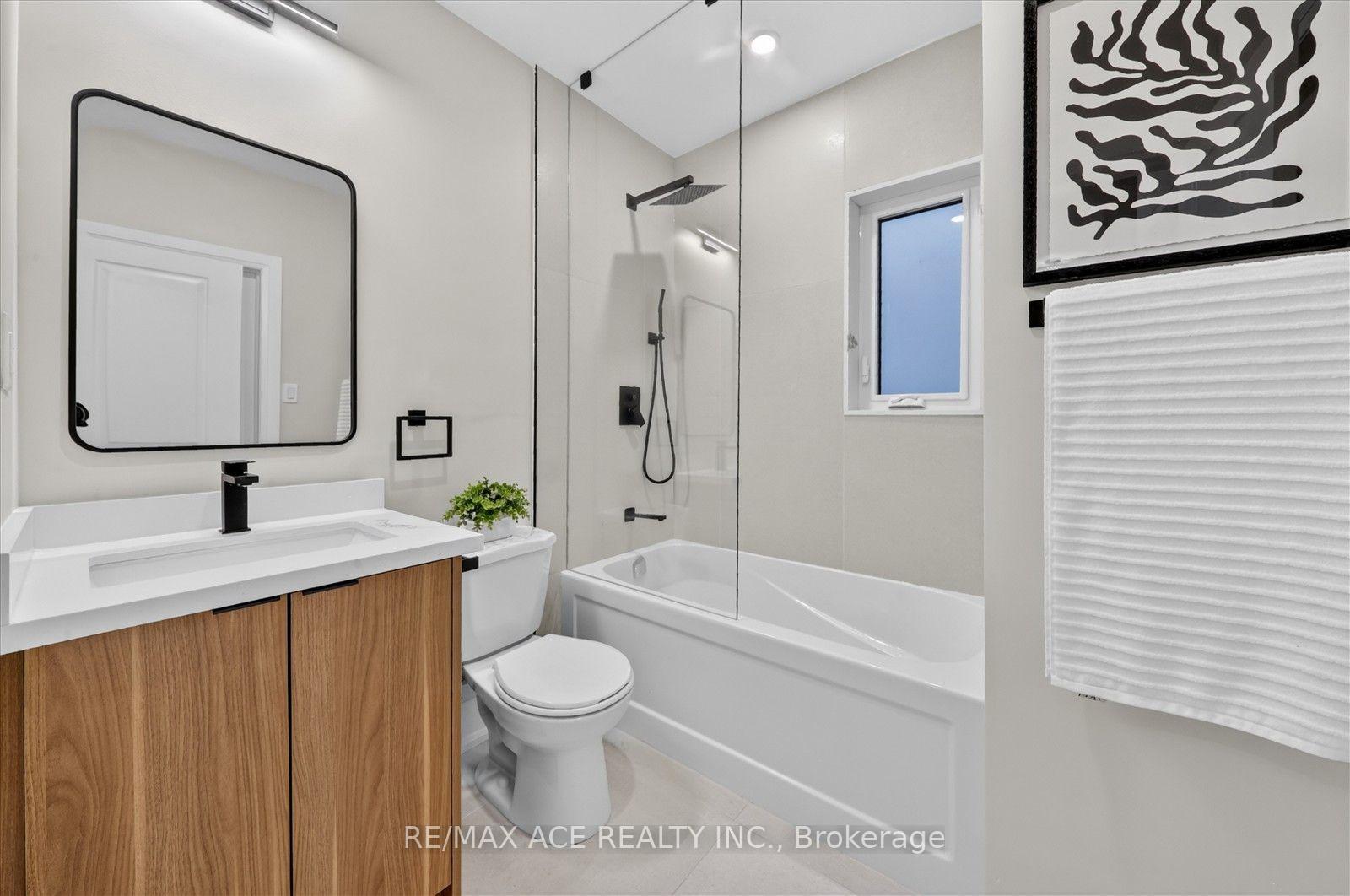 Photo 28 of 100 Dunkirk Road, Toronto, Danforth Village-East York — HOMEH