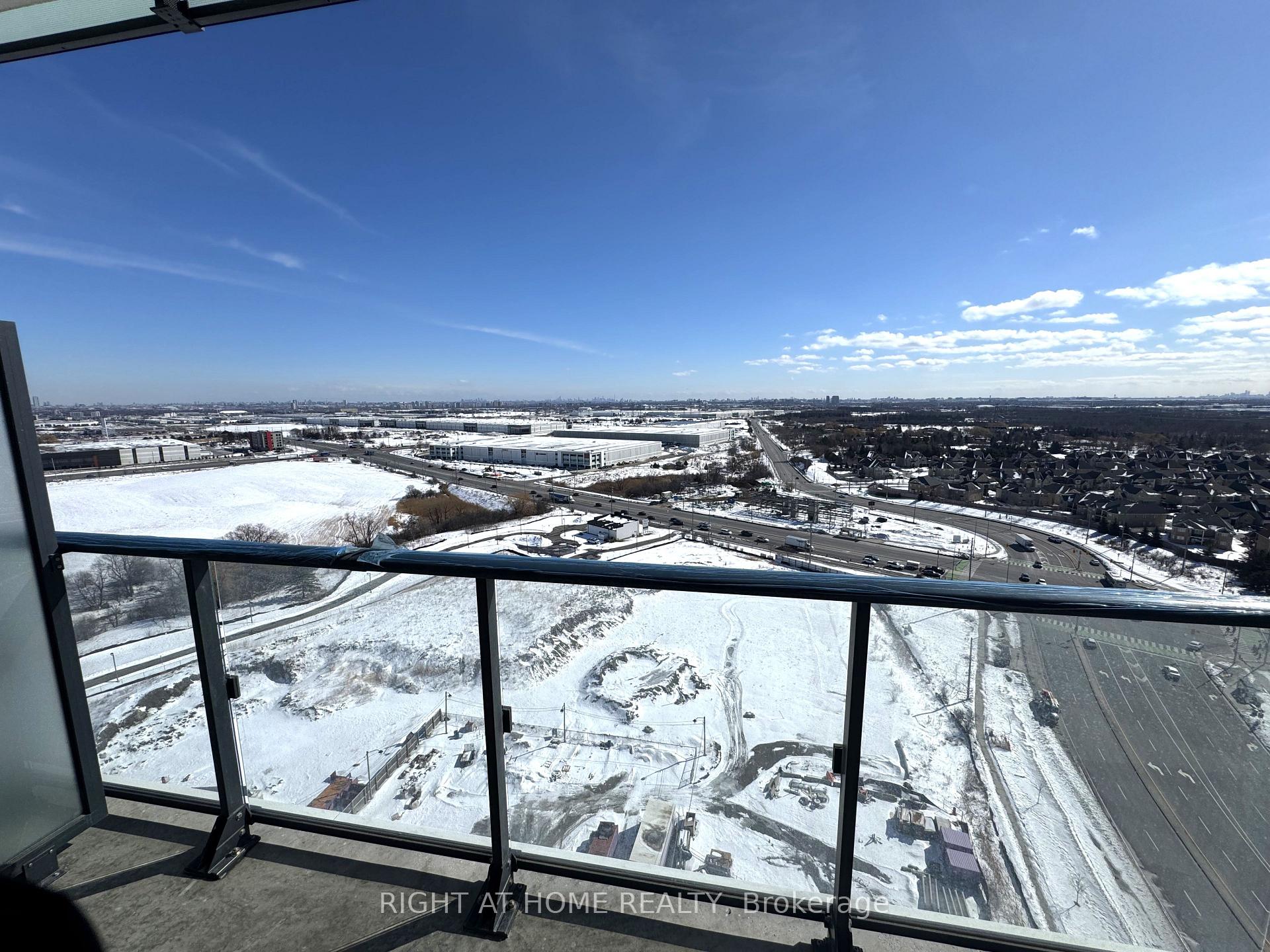 Photo 14 of 15 Skyridge Drive, Brampton, Bram East — HOMEH