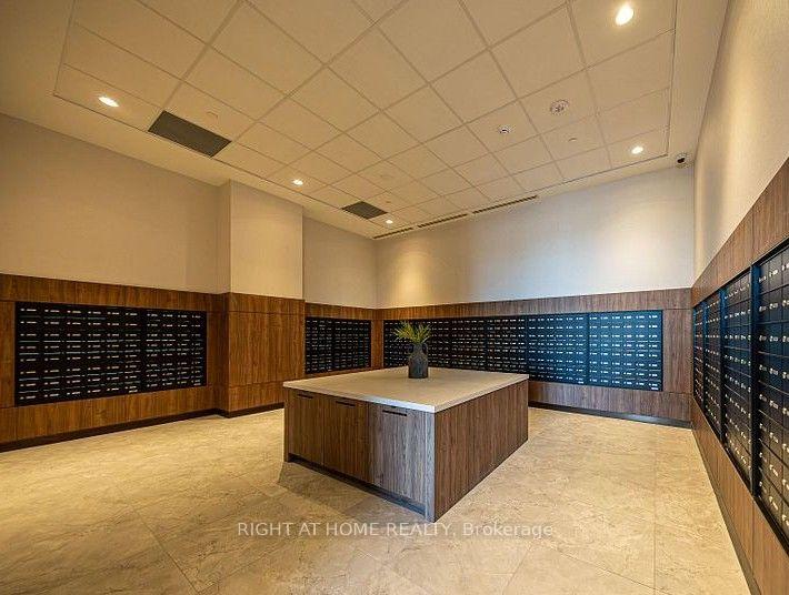 Photo 15 of 15 Skyridge Drive, Brampton, Bram East — HOMEH