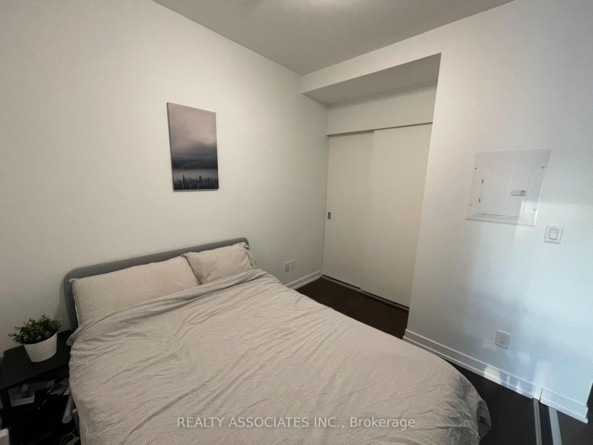 Photo 7 of Unit 707, 170 Fort York Boulevard, Toronto, Waterfront Communities — HOMEH