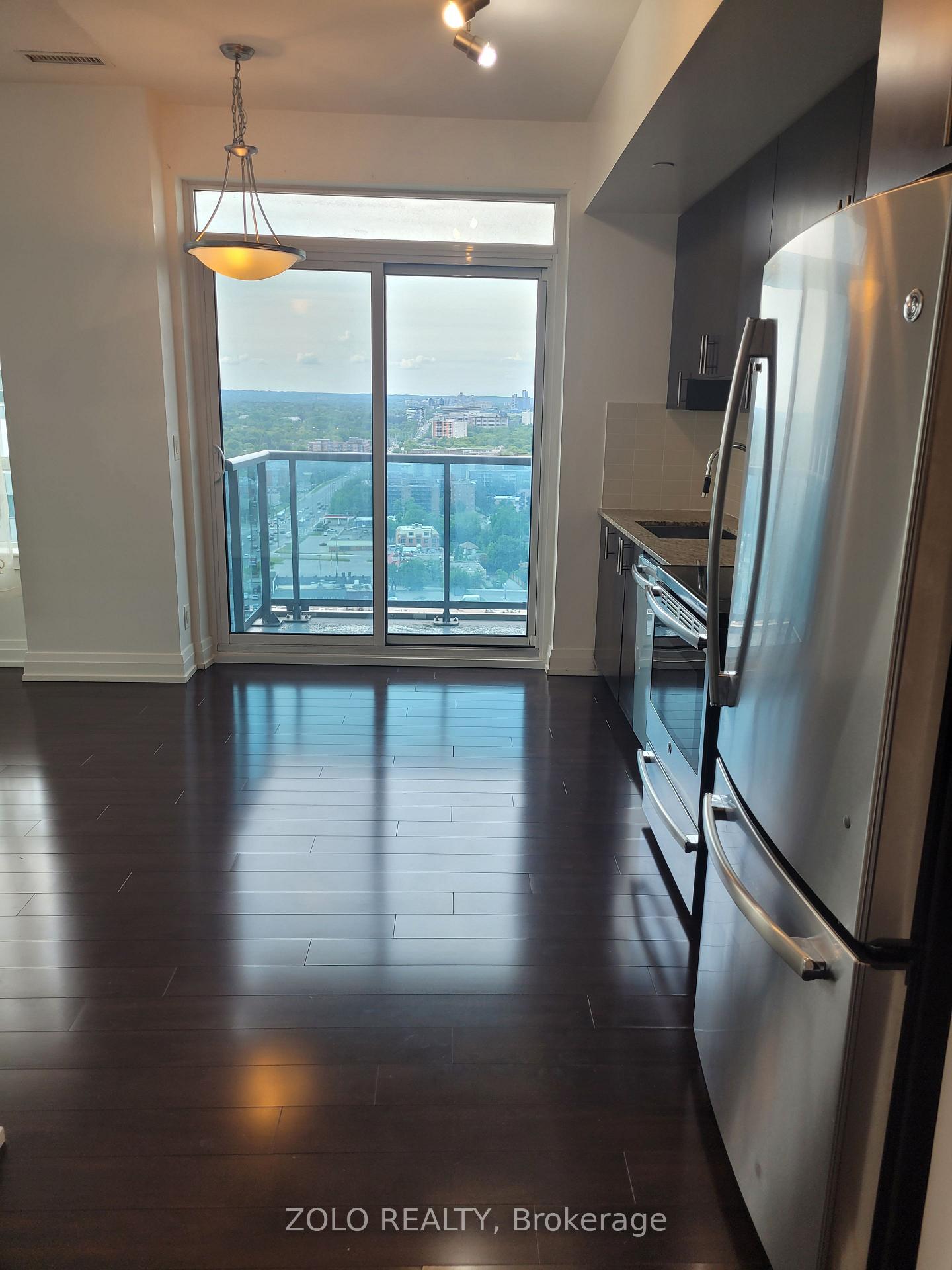 Photo 6 of Unit 1712, 7165 Yonge Street, Markham, Grandview — HOMEH