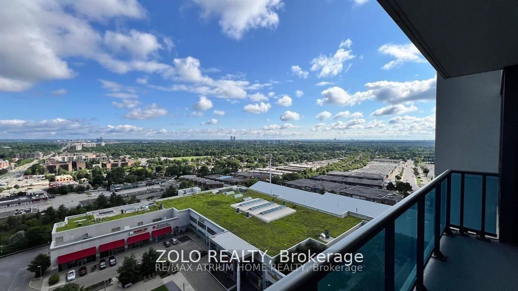 Photo 8 of Unit 1712, 7165 Yonge Street, Markham, Grandview — HOMEH
