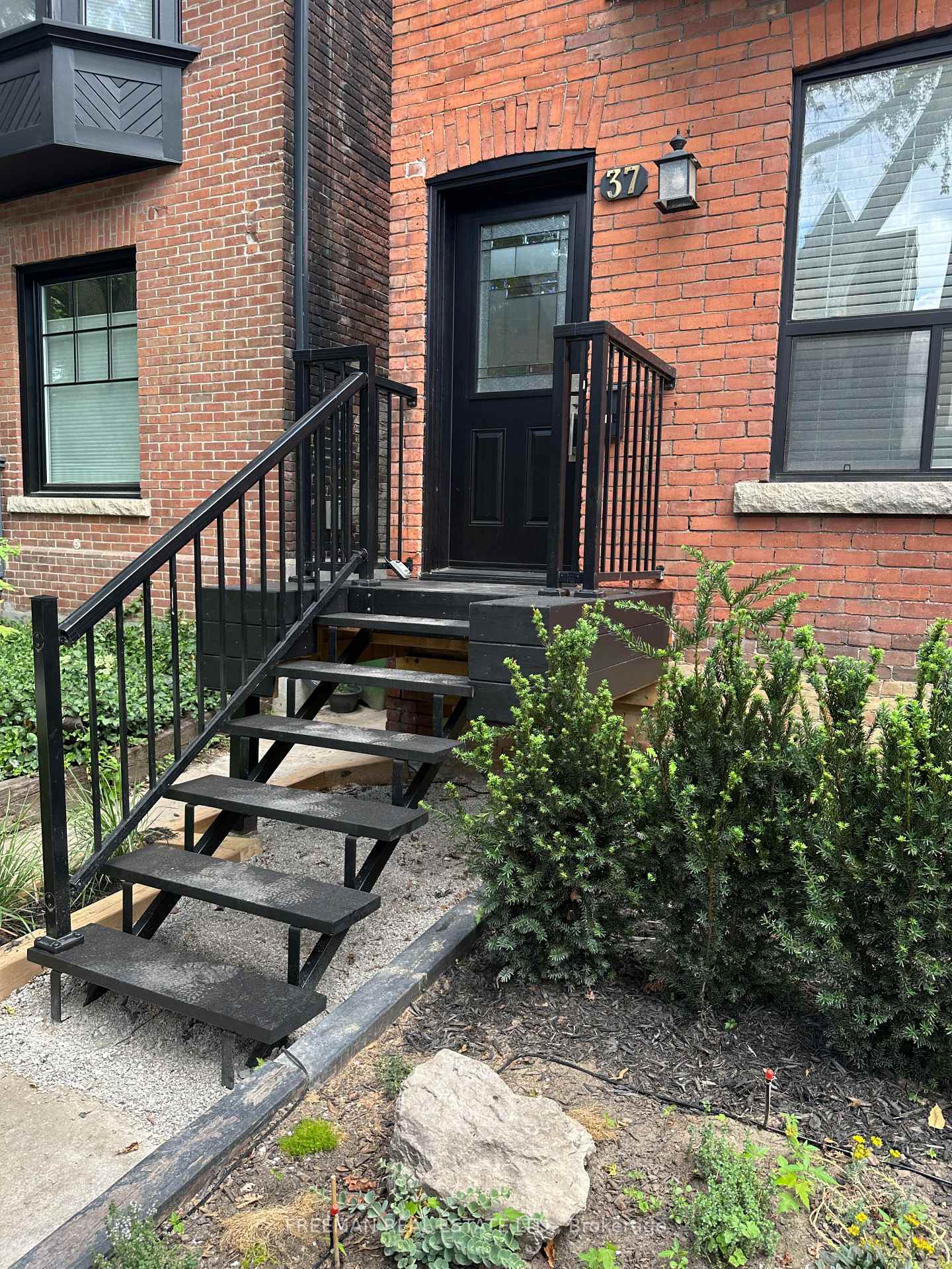 Photo 21 of 37 Grant Street, Toronto, South Riverdale — HOMEH